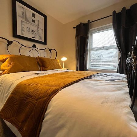York Centre 2 Bedroom Renovated Flat, 8 Escrick Street Exterior foto